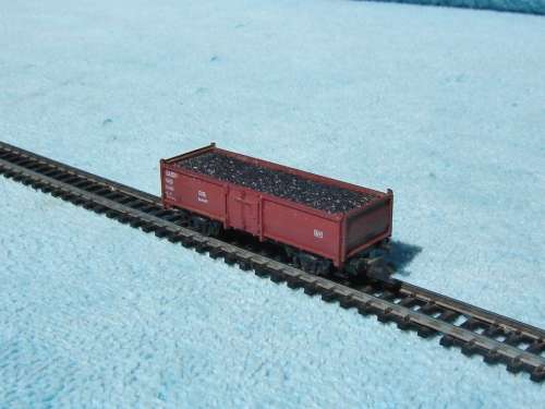 Roco N Gauge Gondola Wagon with Coal Load
