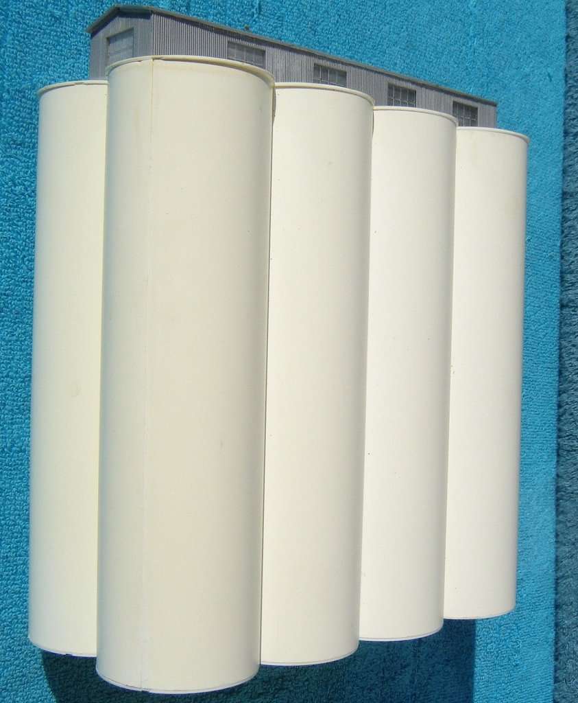 Trix HO gauge Very Rare Grain Storage Silo