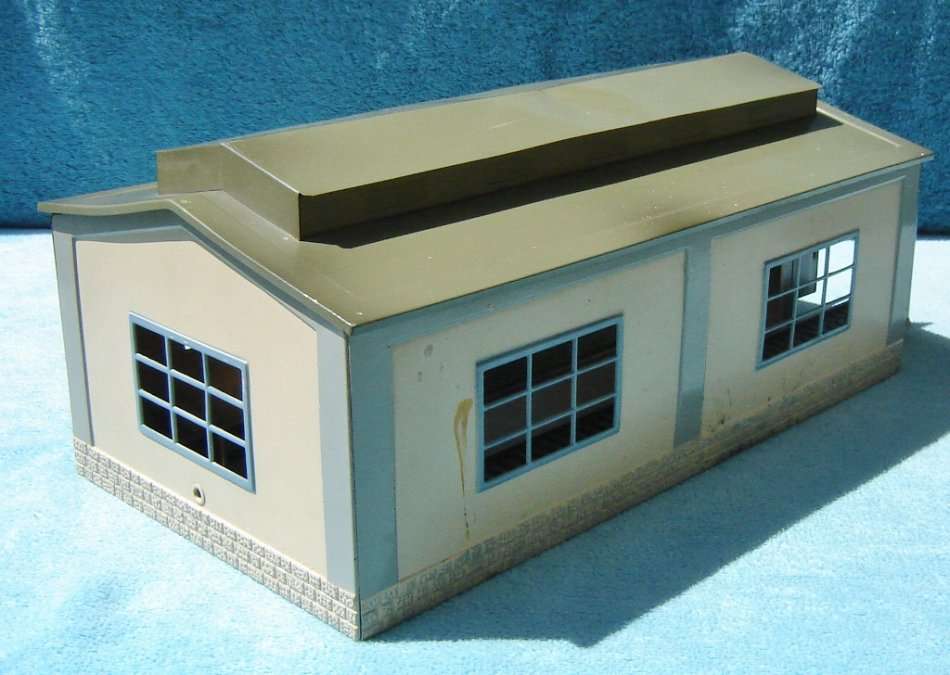 Marklin HO gauge Rare Metal 2 Stall Engine Shed No. 7029