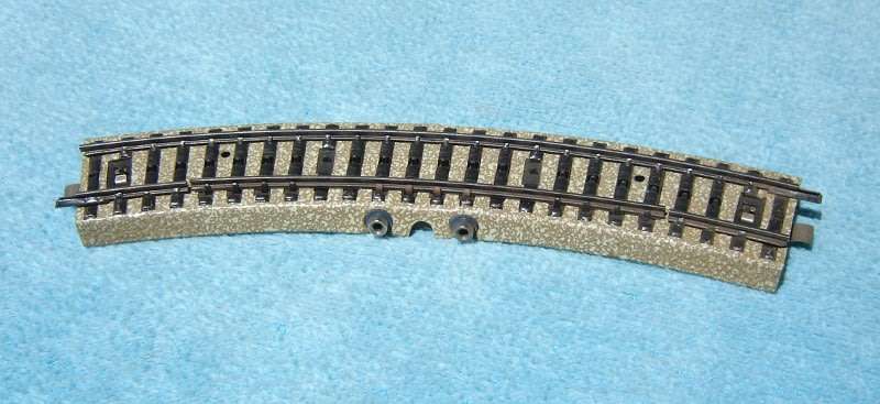 Marklin HO gauge Curved Contact M-track section No. 5104