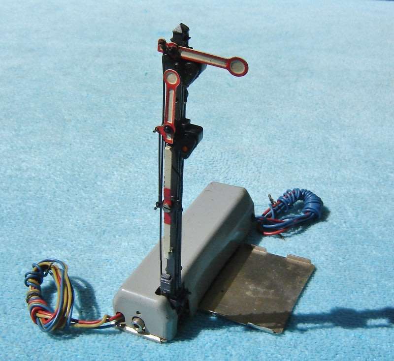 Marklin HO gauge Double Arm Home Signal No. 7041