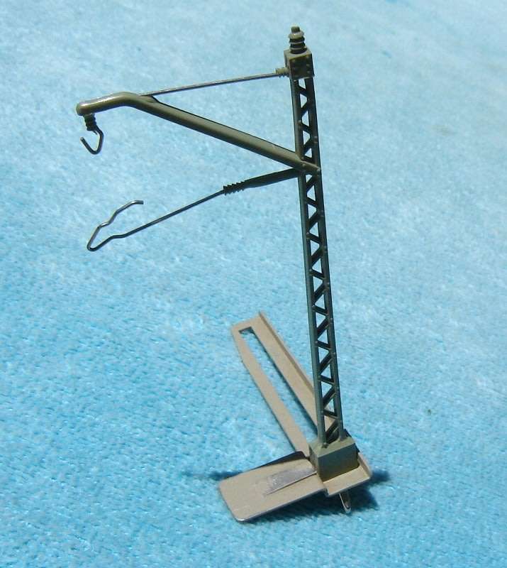 Marklin HO gauge M-Track Caternary Mast for Bridges
