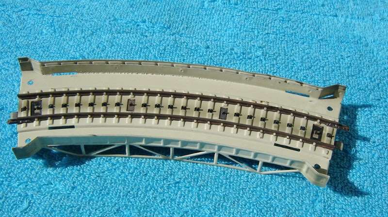 Marklin HO gauge M-Track Curved Approach Section No. 7167