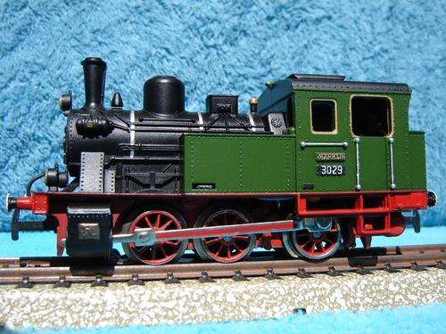 Marklin HO gauge tank locomotive No. 3029