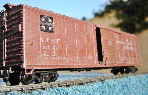 HO gauge Box wagon - San Francisco Chief