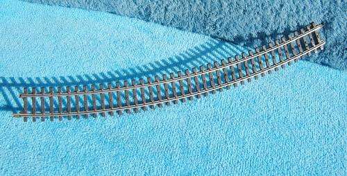 Marklin HO gauge K-track curved No. 2241