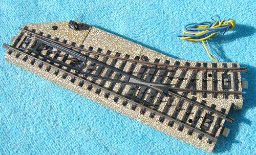 Marklin HO gauge Electric Left Hand Point No. 5221