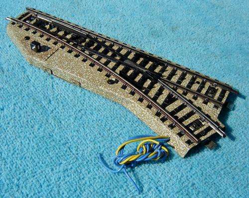 Marklin HO gauge Electric Right Hand Point No. 5221