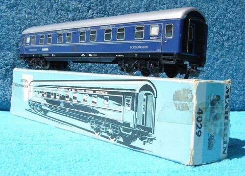 Marklin HO gauge Express Sleeping Car No. 4029