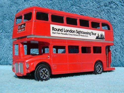 OO gauge Die-Cast Metal Bus