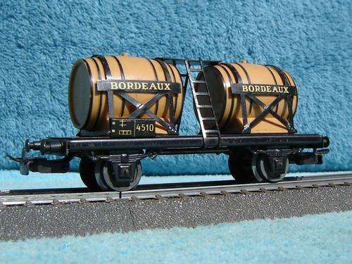 Marklin HO gauge Barrel Wagon