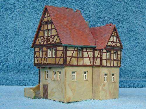 Kibri N gauge Period Medieval Style Dwelling