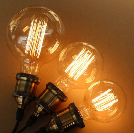 Edison Light Bulbs 220V E27 40W Incandescent Light Bulb G80