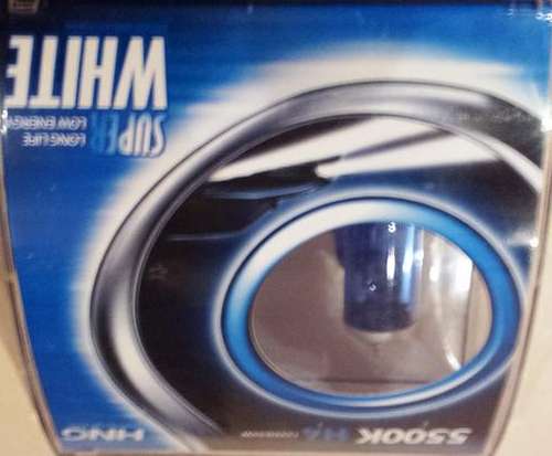 SUPER WHITE H4 HEADLIGHT BULBS