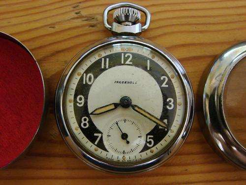 INGERSOLL POCKET WATCH  GREAT WATCH  RUNS  PERFECT