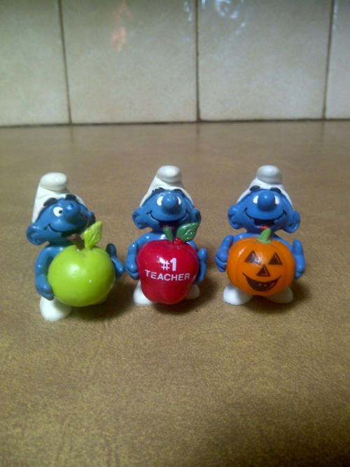 Rare set of 3 smurfs