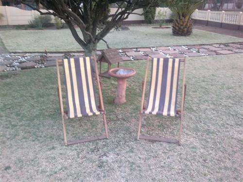 Adjustable Meranti garden chairs