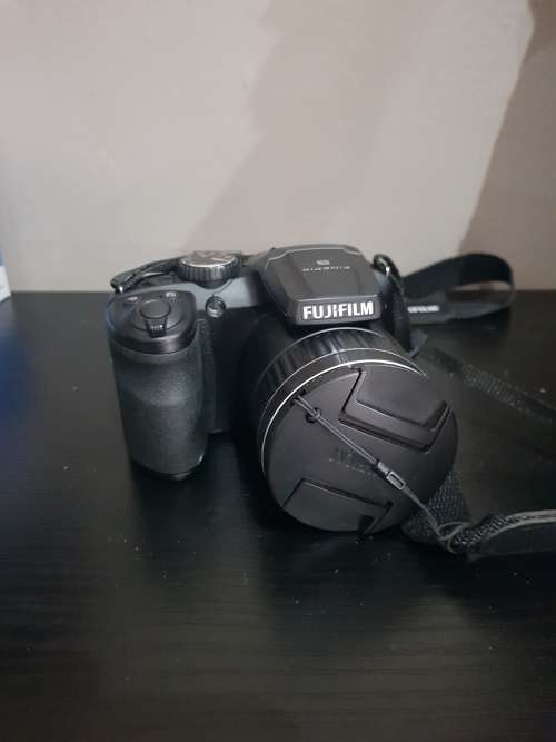 FUJIFLIM S4 SERIES DIGITAL CAMERA