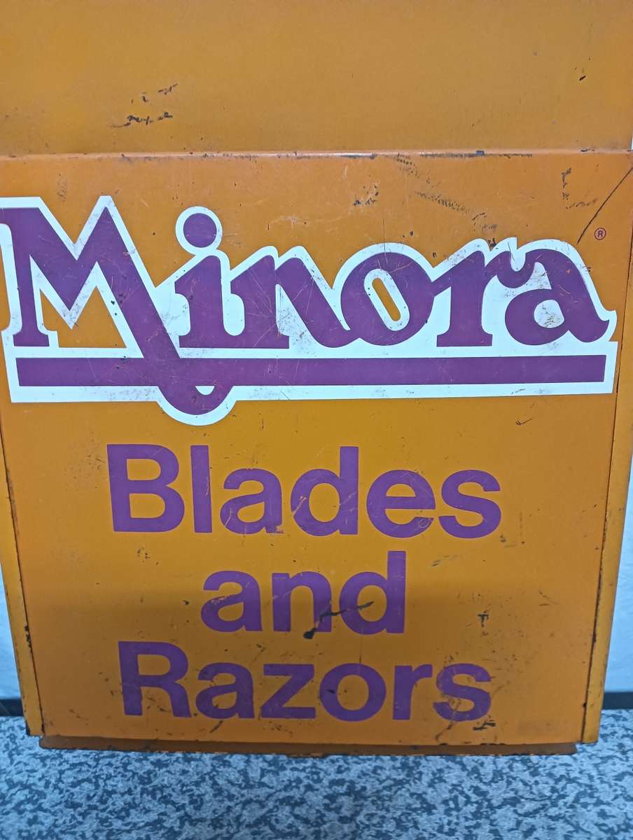 Minora advertising