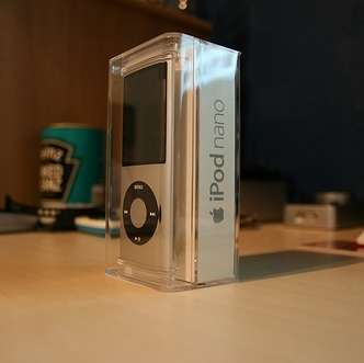 Apple iPod Nano 5th gen 16GB Silver