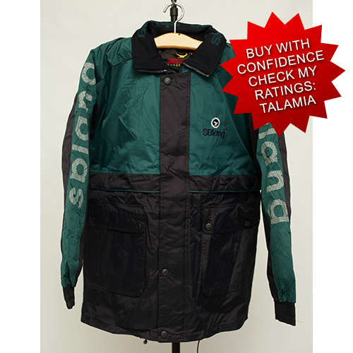 ALL-WEATHER: Padded warm sports jacket with removable inner that doubles as a waterproof windbreaker