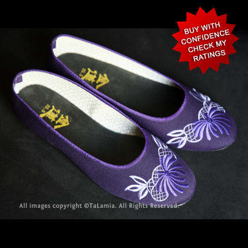 *SALE* Purple chinese pumps with beautiful embroidery