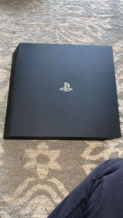 PS4 PRO 1TB EXCELLENT CONDITION INCLUDING 1 CONTROLLER THAT'S AND 2 NEW GAMES. PRICE NEGOTIABLE