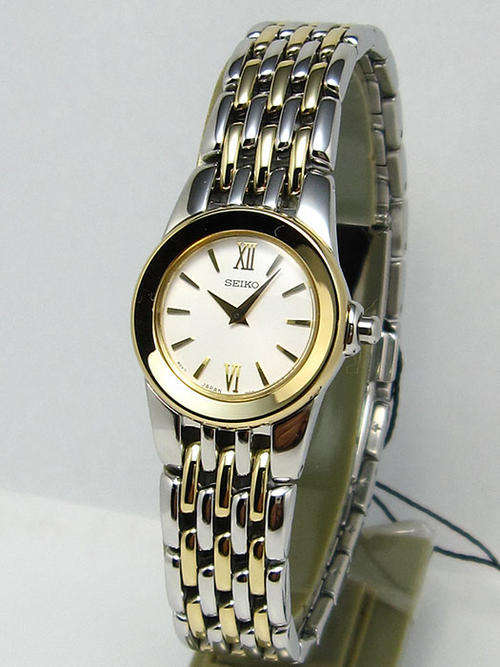 STUNNING SEIKO LADIES 2Toned 100FT (30m) BRACELET WATCH ONE WEEK SALE