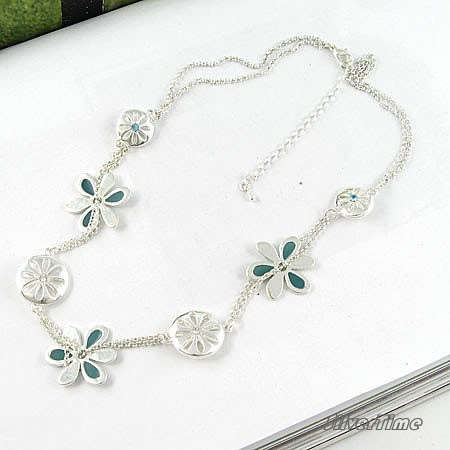 Stylish Fancy Pendant Necklace