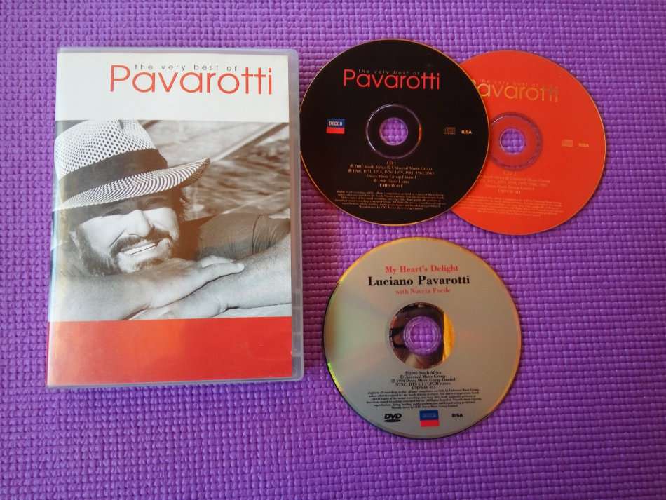The Very Best of Pavarotti (2-CD set with DVD)
