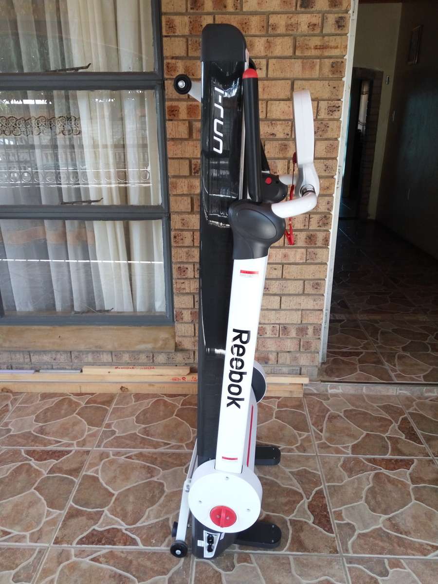 Reebok i-Run 3 Ultra Compact Treadmill