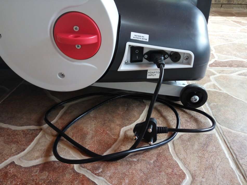 Reebok i-Run 3 Ultra Compact Treadmill