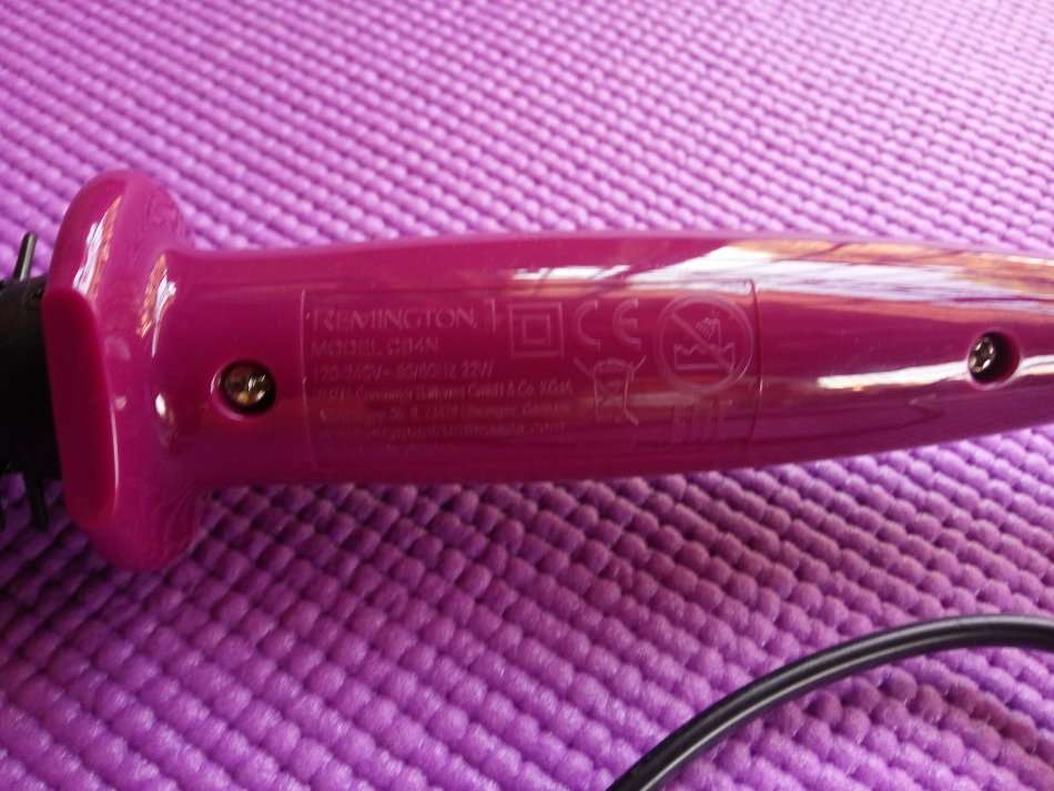 Remington CB4N Flexibrush Steam Ceramic Airbrush