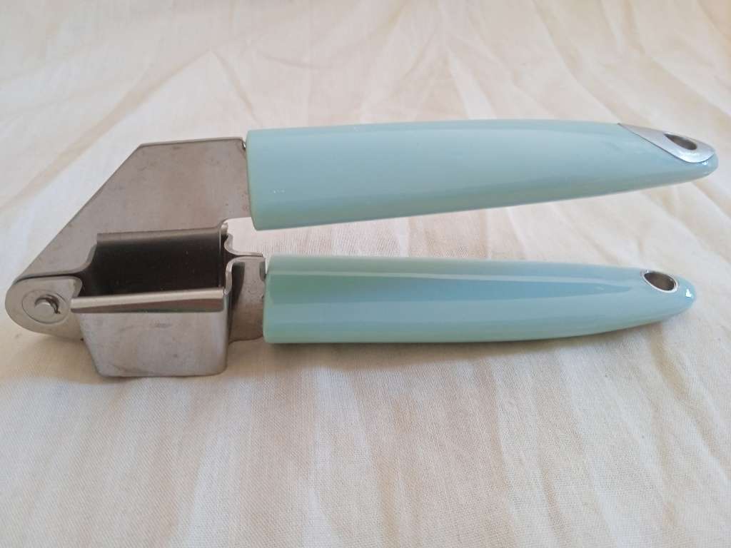 GARLIC PRESS