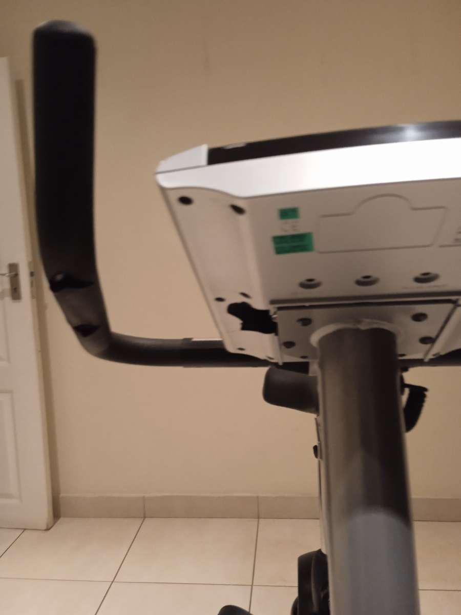 INFINITI JT990 ERGOMETER EXERCISE BIKE