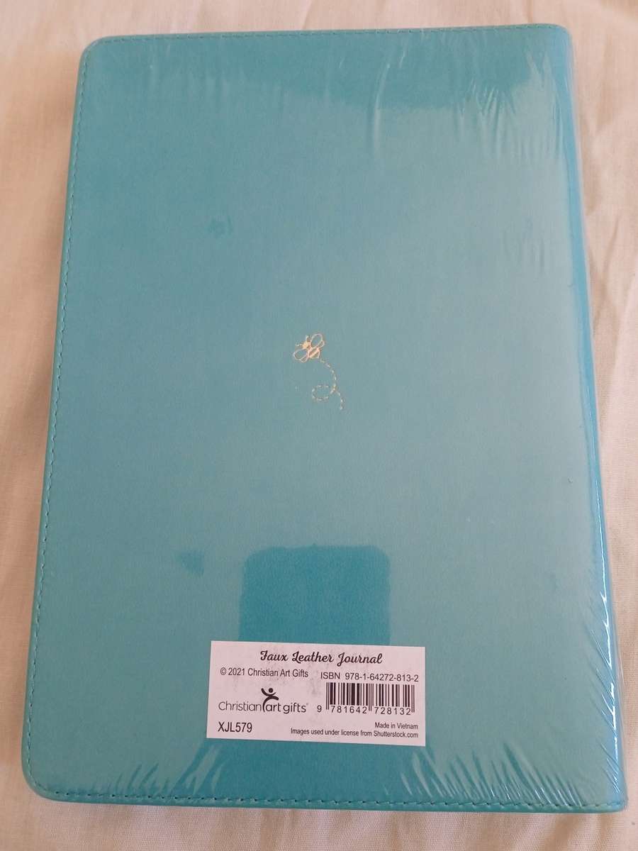 CHRISTIAN ART LUXLEATHER ZIP-AROUND JOURNAL - IN ALL THINGS GIVE THANKS (TURQUOISE)