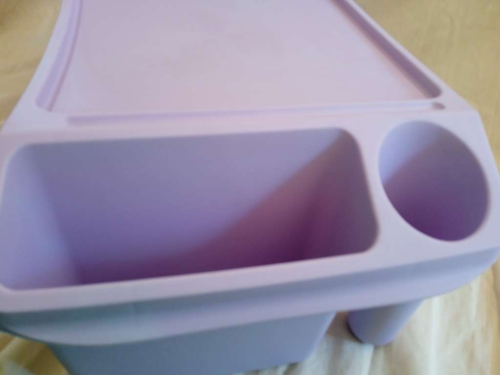 KIDS PLASTIC LAP DESK (LILAC)