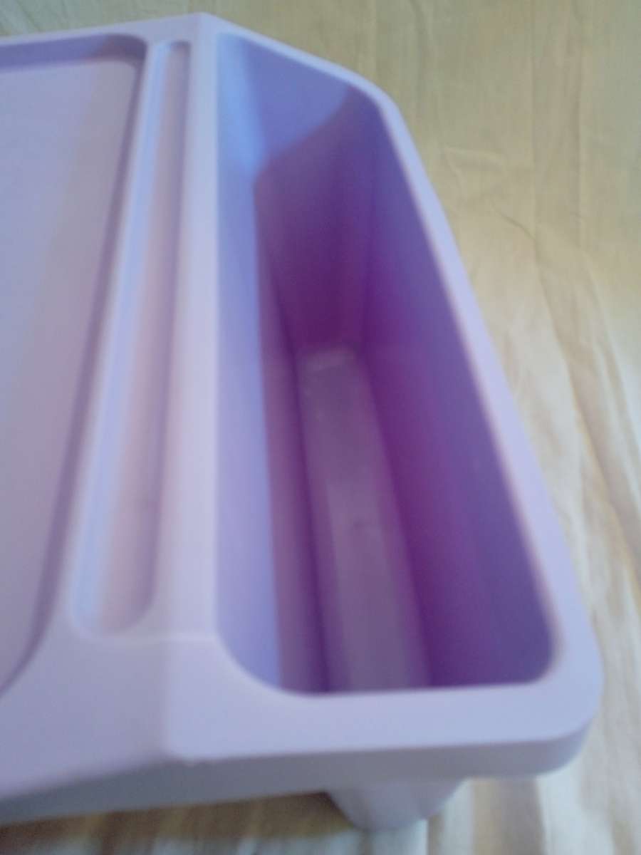 KIDS PLASTIC LAP DESK (LILAC)
