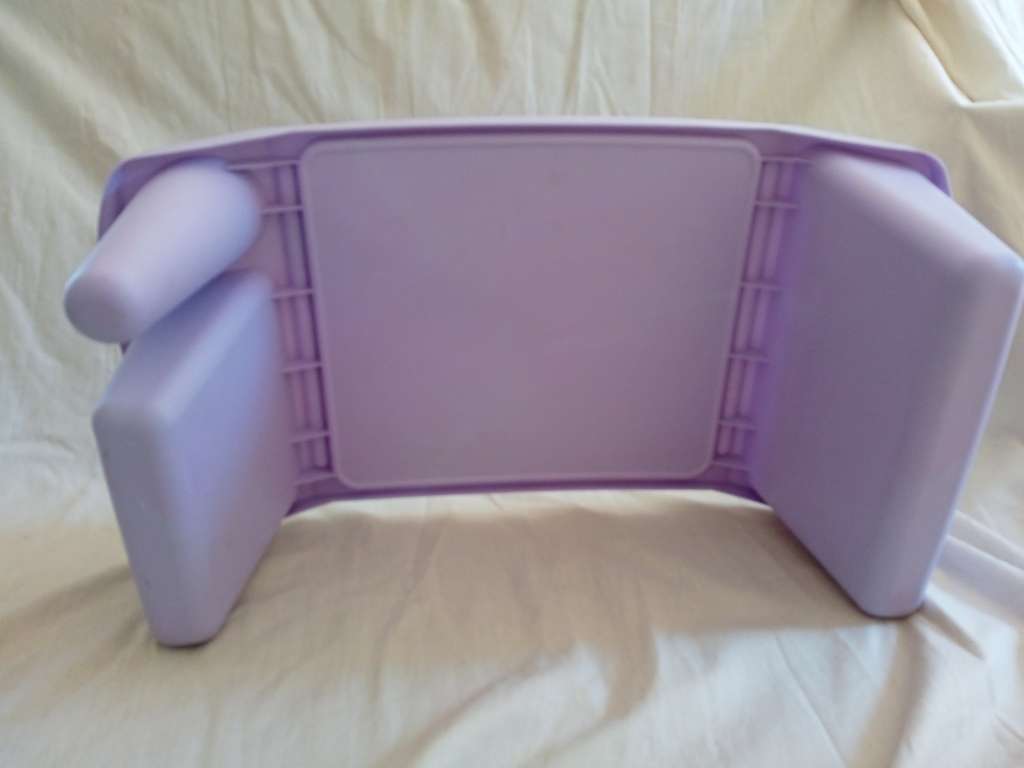 KIDS PLASTIC LAP DESK (LILAC)