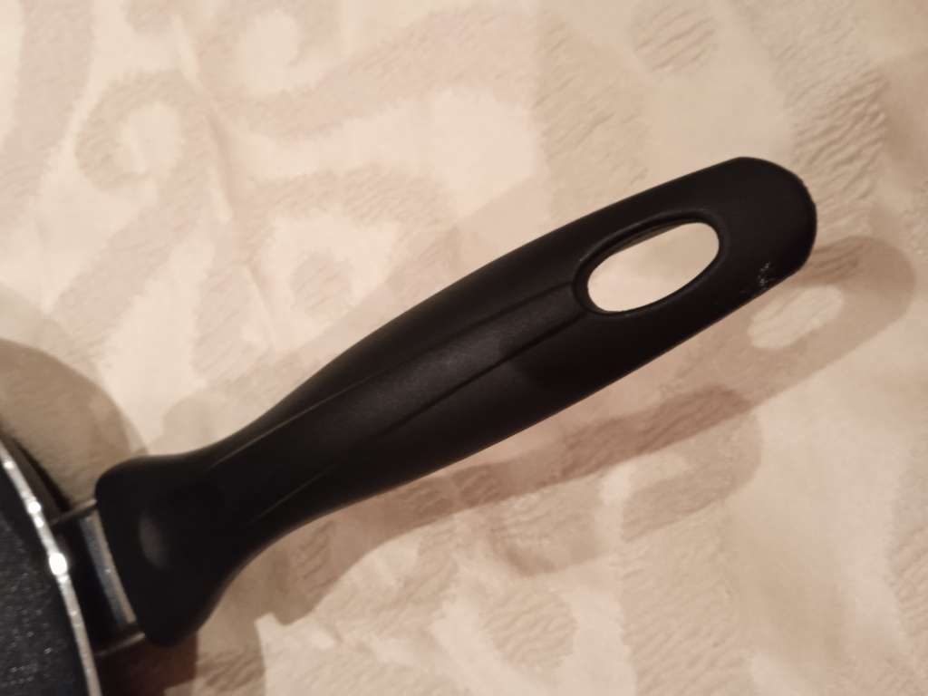 T-FAL NON-STICK FRYING PAN