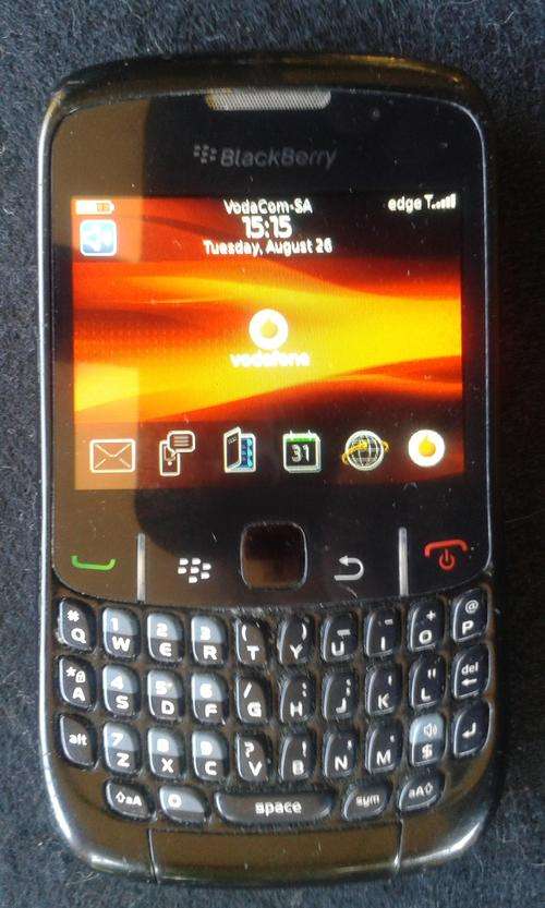 Blackberry Curve with Charger Very Good Condition