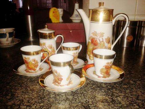 Stunning Vintage Gold overlay and decorated coffe set