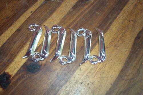 Swan serviette weights - see for yourself