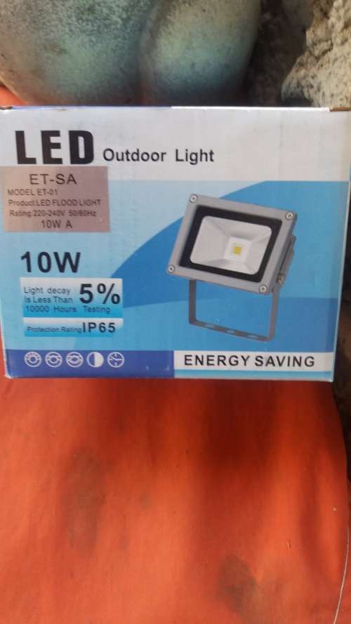 10 w led flood light energy saver
