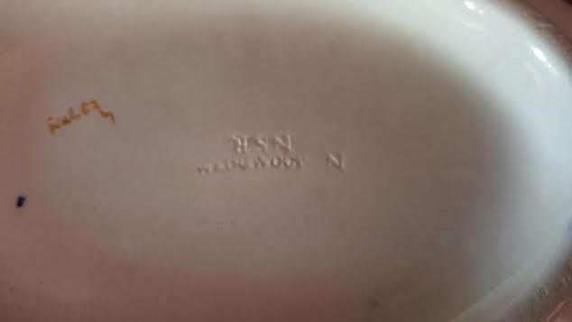 Extremely Rare 1880 Wedgwood Japanese Imari Lidded Tureen - No Damage !!! - For Connoisseurs !