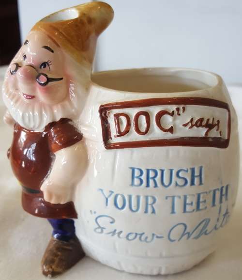 "Doc Says" Toothbrush Holder