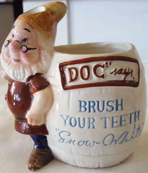 "Doc Says" Toothbrush Holder
