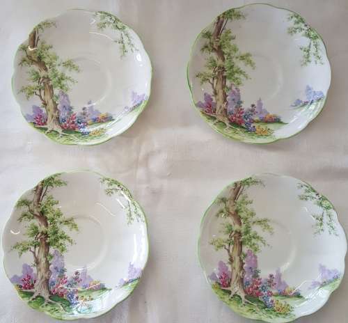 ROYAL ALBERT SAUCERS X4