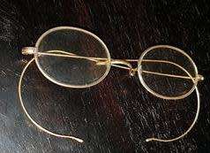 antique / vintage Glasses (spectacles)
