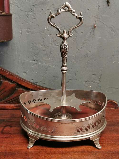 Silver condiment caddy
